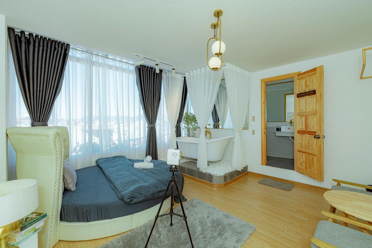 Amigo Luxury Palace- Canh Cho Dem Đà Lạt Ngoại thất bức ảnh
