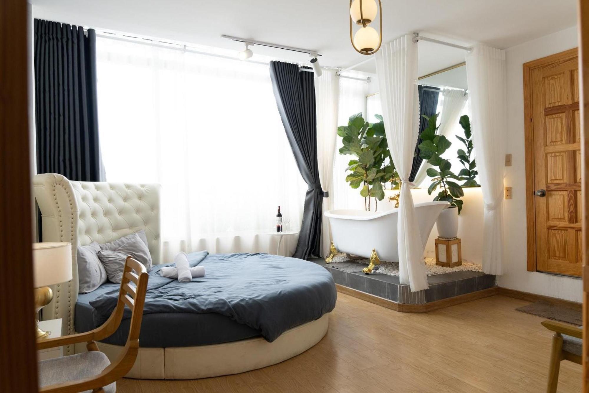 Amigo Luxury Palace- Canh Cho Dem Đà Lạt Ngoại thất bức ảnh